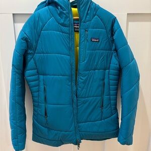 Patagonia Women’s Teal Puffer Jacket